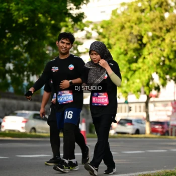 Runner Photo 4058378
