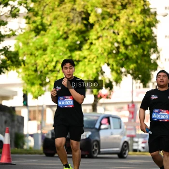 Runner Photo 4058411
