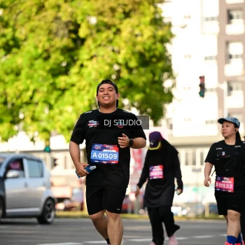 Runner Photo 4058421