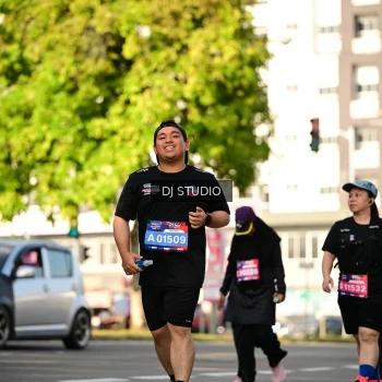 Runner Photo 4058427
