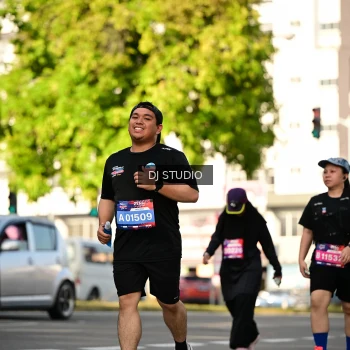 Runner Photo 4058429
