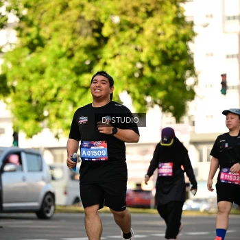 Runner Photo 4058431