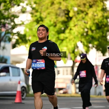 Runner Photo 4058460