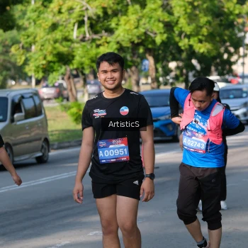 Runner Photo 4058470