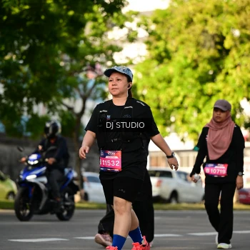 Runner Photo 4058493