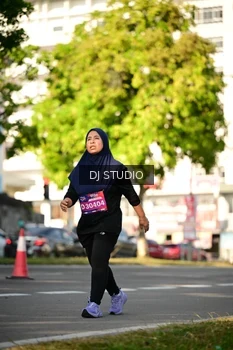 Runner Photo 4058506