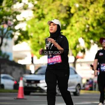 Runner Photo 4058510