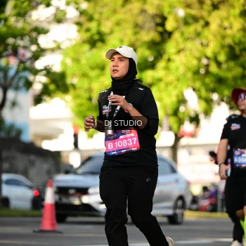 Runner Photo 4058513
