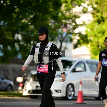 Runner Photo 4058535