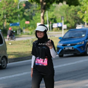 Runner Photo 4058543