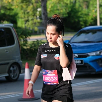Runner Photo 4058565