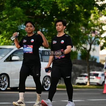 Runner Photo 4058604