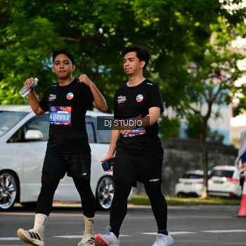 Runner Photo 4058608