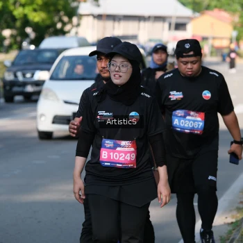 Runner Photo 4058623