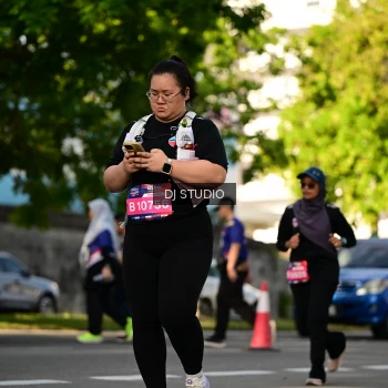 Runner Photo 4058634