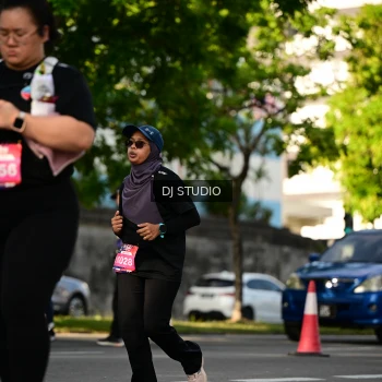 Runner Photo 4058649