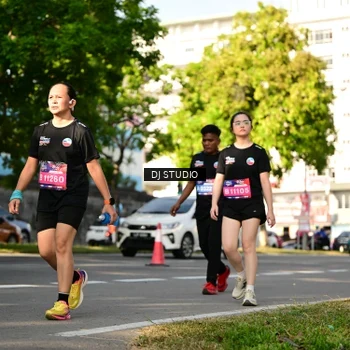 Runner Photo 4058665