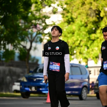 Runner Photo 4058672
