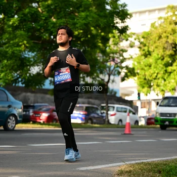 Runner Photo 4058725