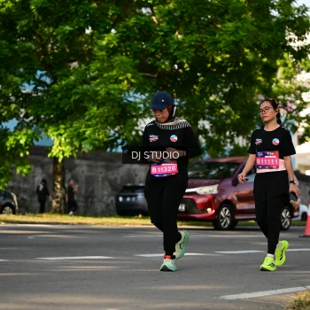 Runner Photo 4058752