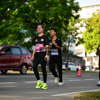 Runner Photo 4058768