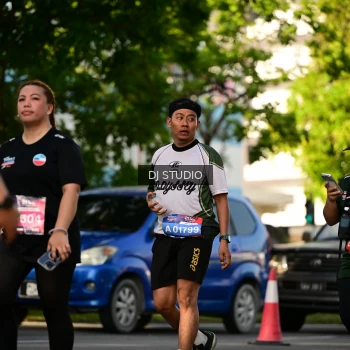 Runner Photo 4058793