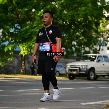 Runner Photo 4058797