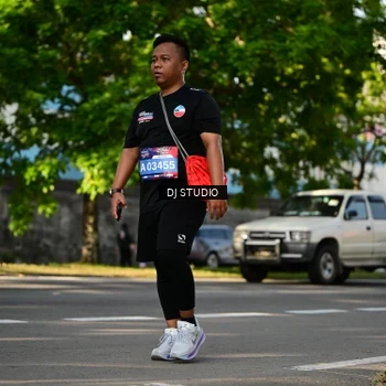 Runner Photo 4058800