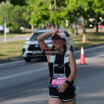 Runner Photo 4058859