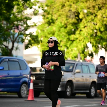 Runner Photo 4058871