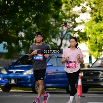 Runner Photo 4058916