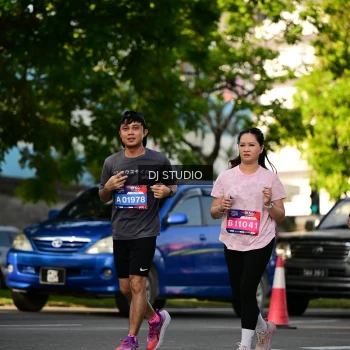 Runner Photo 4058925