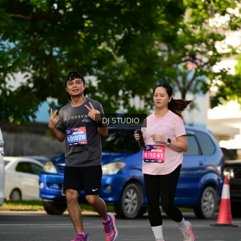 Runner Photo 4058939