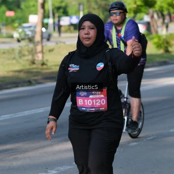 Runner Photo 4059007