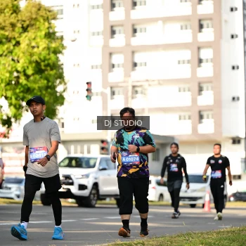 Runner Photo 4059048