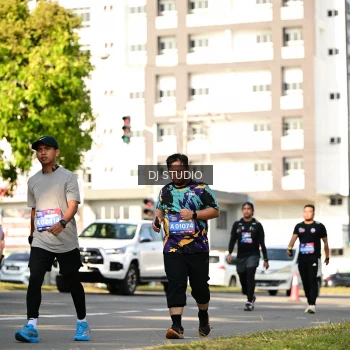 Runner Photo 4059052