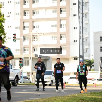 Runner Photo 4059069
