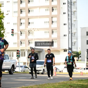 Runner Photo 4059074
