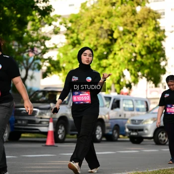 Runner Photo 4059076
