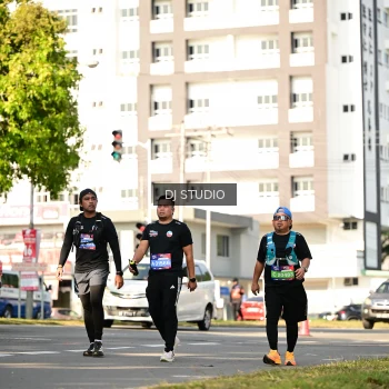 Runner Photo 4059078