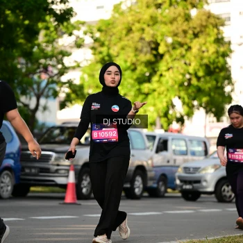 Runner Photo 4059091