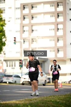 Runner Photo 4059142
