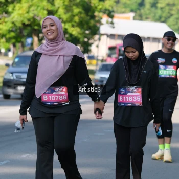 Runner Photo 4059165