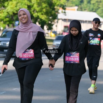 Runner Photo 4059166