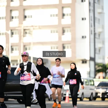 Runner Photo 4059184