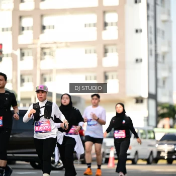 Runner Photo 4059192