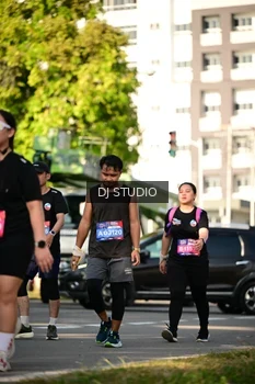 Runner Photo 4059240