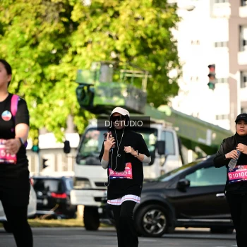 Runner Photo 4059273