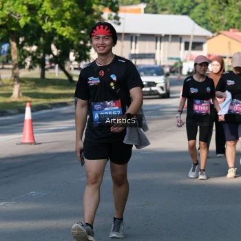 Runner Photo 4059276
