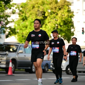 Runner Photo 4059287